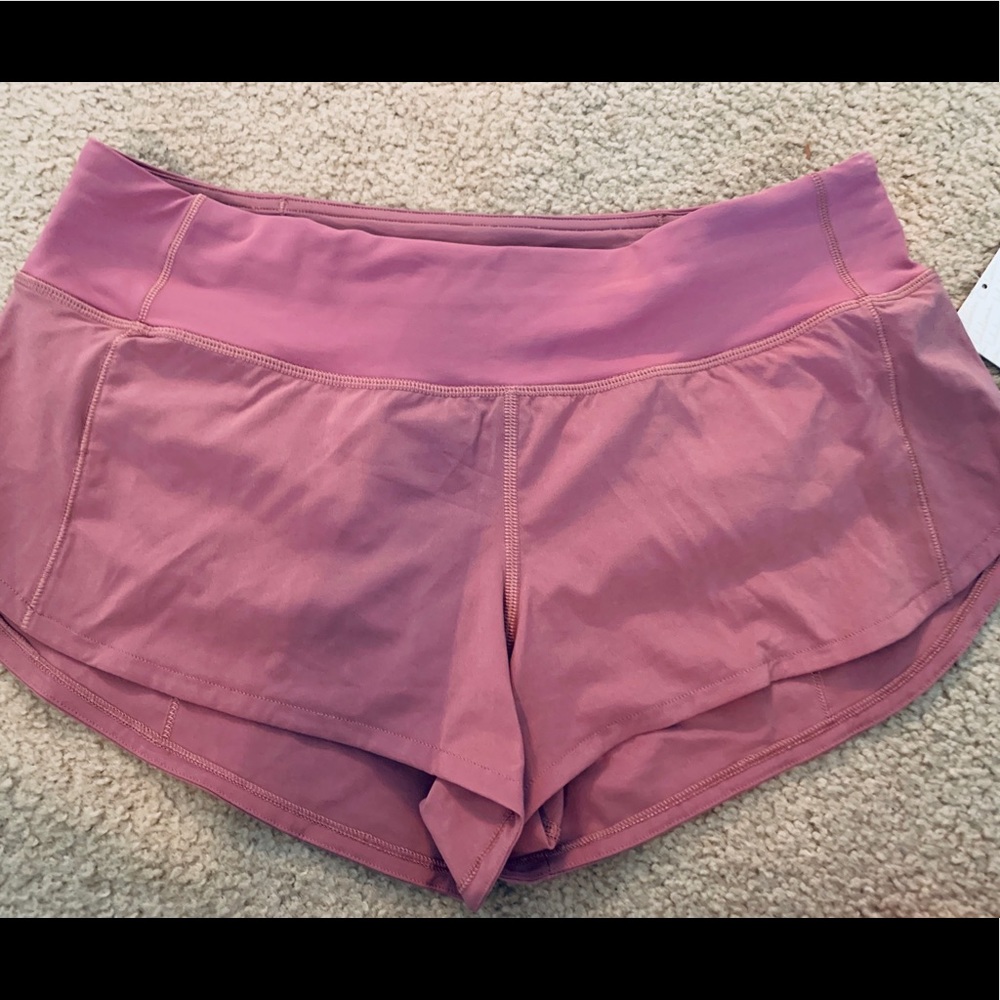 Lululemon speed up shorts quicksand size 6 NWT